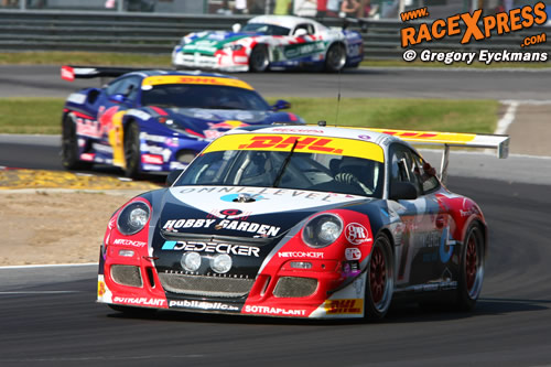 Porsche nummer 1 op koers